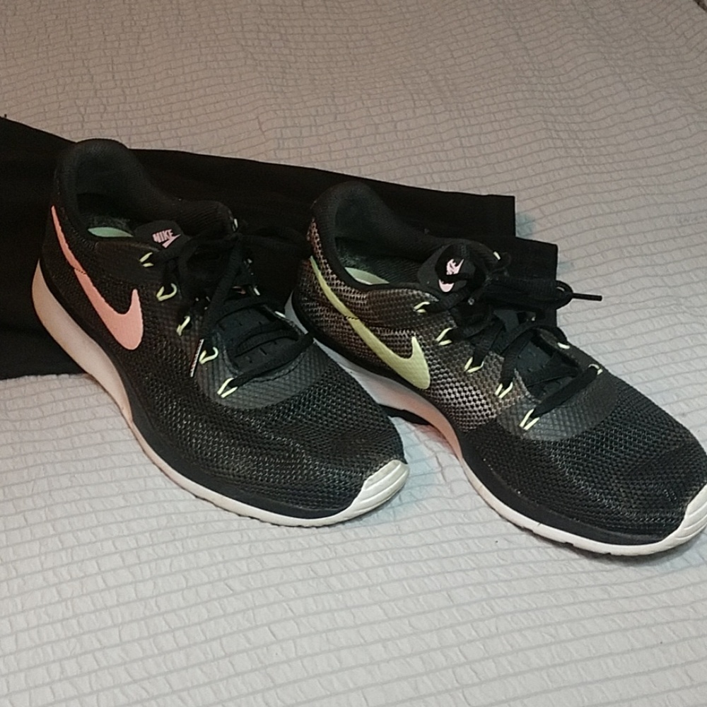 Nike Shoe